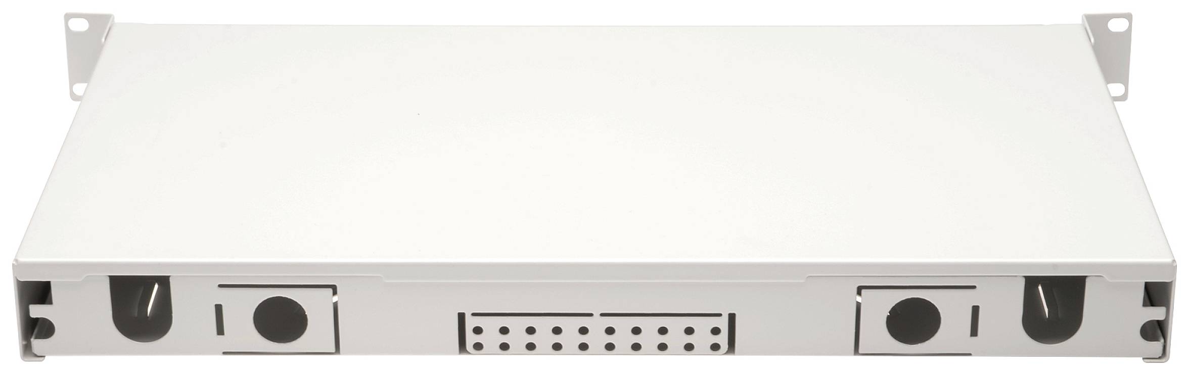 Een plat, rechthoekig metalen behuizing met openingen en montagerails, geschikt voor installatie in een reksysteem.