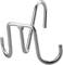 Metalen S-haken in zilverkleur, zelfstandig staand. Ideaal voor het ophangen van voorwerpen zoals tassen of jassen aan een stang.