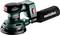 Excentrische schuurmachine met groene en zwarte behuizing, Metabo-logo, ergonomische handgreep en stofopvangzak.