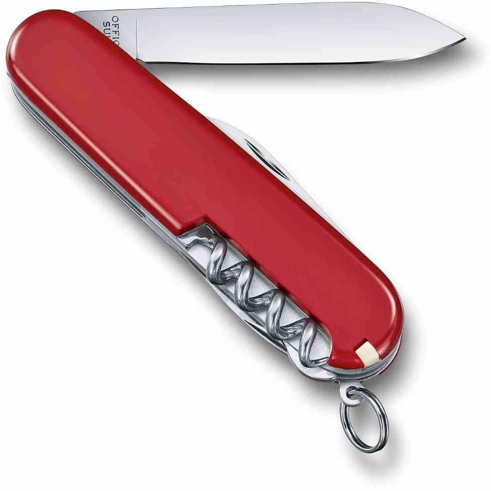 Een rood zakmes met een uitgeklapte lemmet en een kurkentrekker aan de zijkant, op een witte achtergrond.
