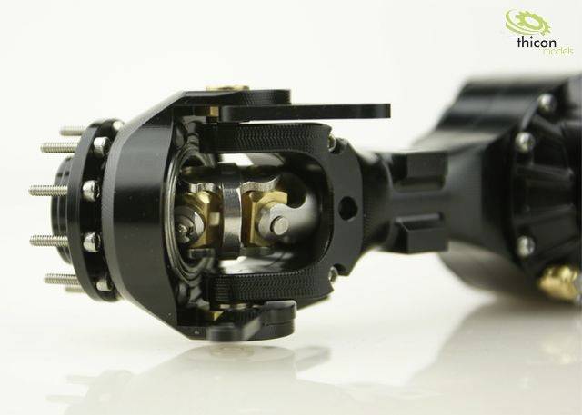 Close-up van een mechanische as van metaal met zichtbare schroeven en gewrichten, geschikt voor modelbouwtoepassingen.