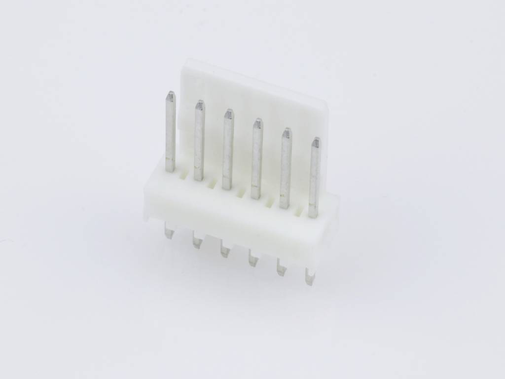 Molex 22272061 Male header, inbouw (standaard) 254 Totaal aantal polen: 6 Rastermaat: 2.54 mm Inhoud: 1 stuk(s) Bag