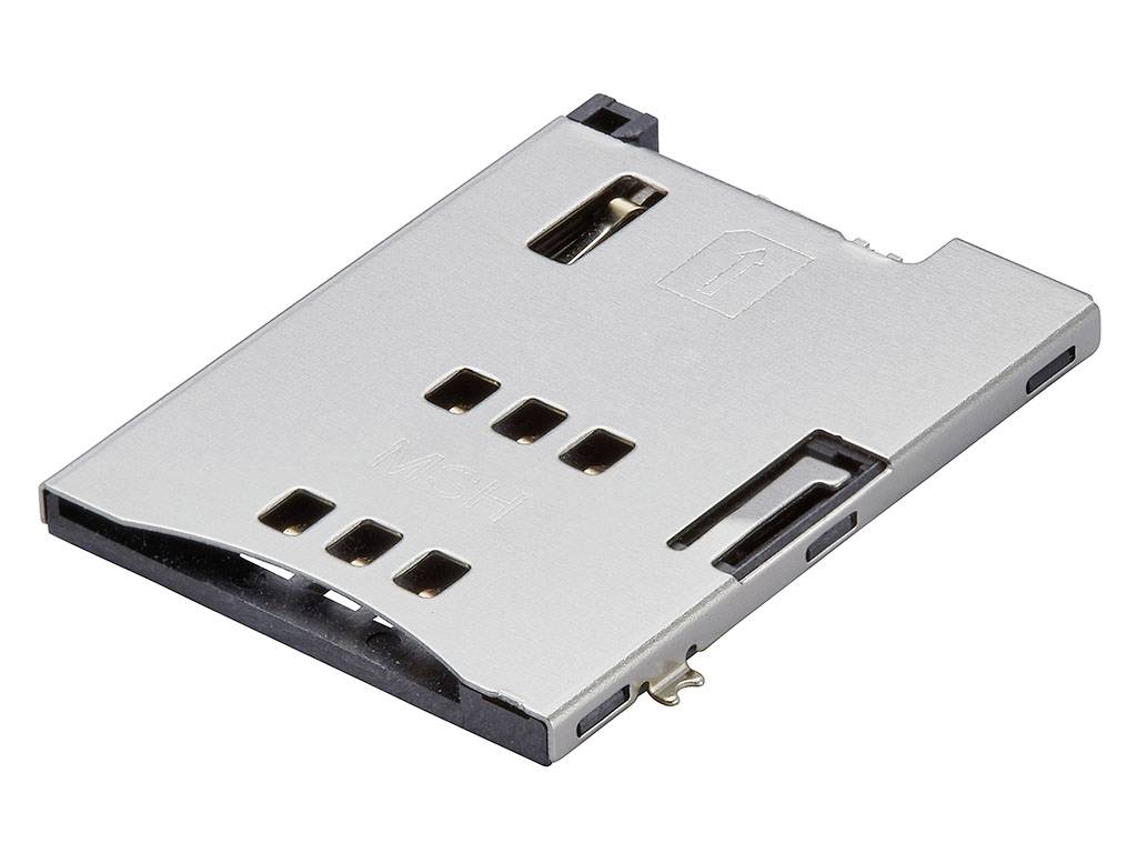 Metalen houder voor het opbergen van geheugenkaarten, vaak gebruikt in apparaten voor het uitbreiden of back-uppen van digitale gegevens.