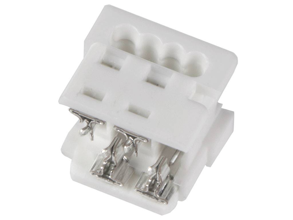 Een witte, vierpolige stekker met metalen contacten, geschikt voor elektrische verbindingen in elektronische apparaten.