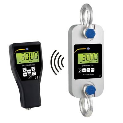 Handheld draadloos displayapparaat met weergave van 3000 kg dat via radiogolven communiceert met een hangend digitaal dynamometersensor.