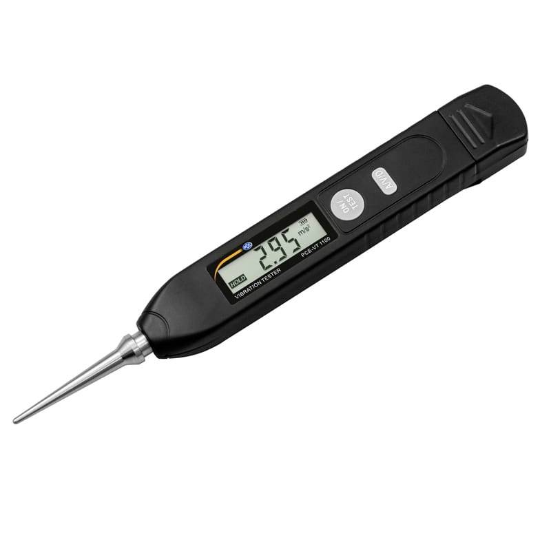 Digitale thermometer pennenmodel-tester die een waarde van 29,5 op het LCD-display weergeeft.