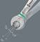 Een diagram toont een moersleutelkop die een bout vasthoudt, waarbij hoeken van 7,5 graden en 15 graden zijn gelabeld, wat de precisie van moersleutelbeweging illustreert.