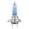 Een halogeenlamp met een blauwe tint en metalen aansluitingen, op een witte achtergrond.
