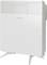 Een witte radiator van Bosch met een minimalistisch design en pootjes. Geschikt voor binnenshuis voor het verwarmen van ruimtes.