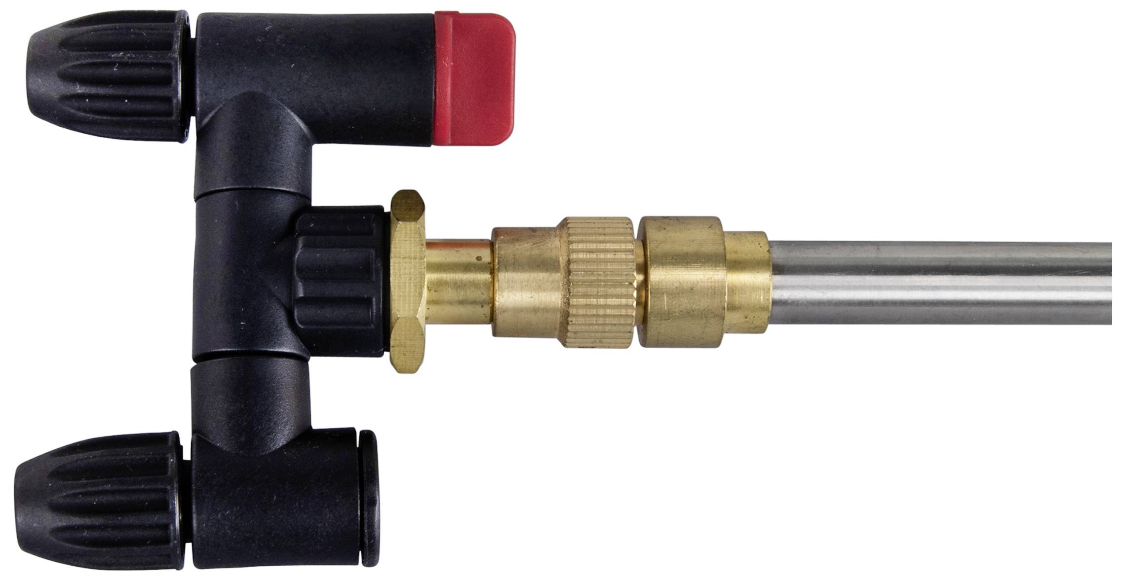 Een T-vormige waterleiding met twee zwarte kleppen en messing verbinding, gemonteerd aan een metalen buis.