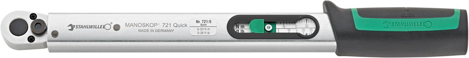 Momentsleutel met groene en zwarte handgrepen, zilveren schacht en schaal, geschikt voor nauwkeurig aandraaien van bouten en moeren.