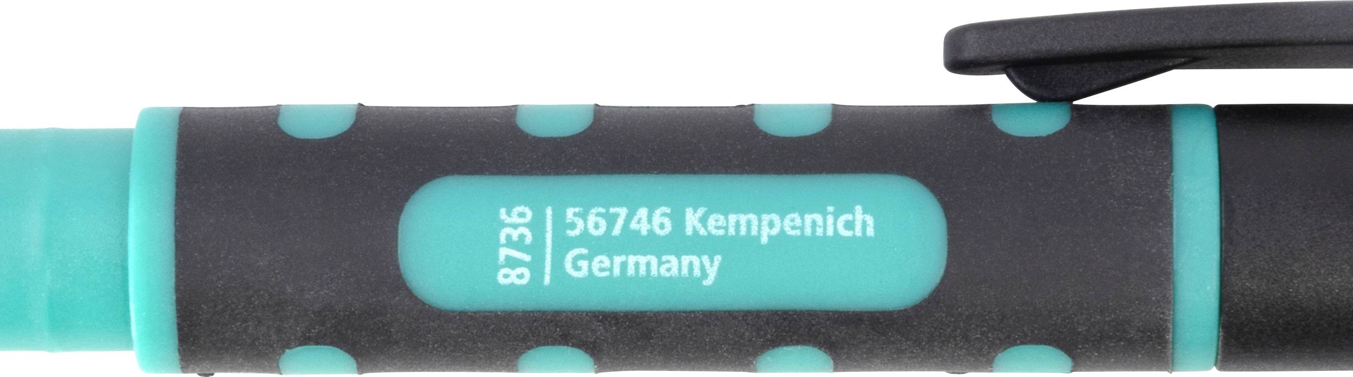 Close-up van een zwarte pen met turquoise accenten en de opdruk '8736 56746 Kempenich Germany'.