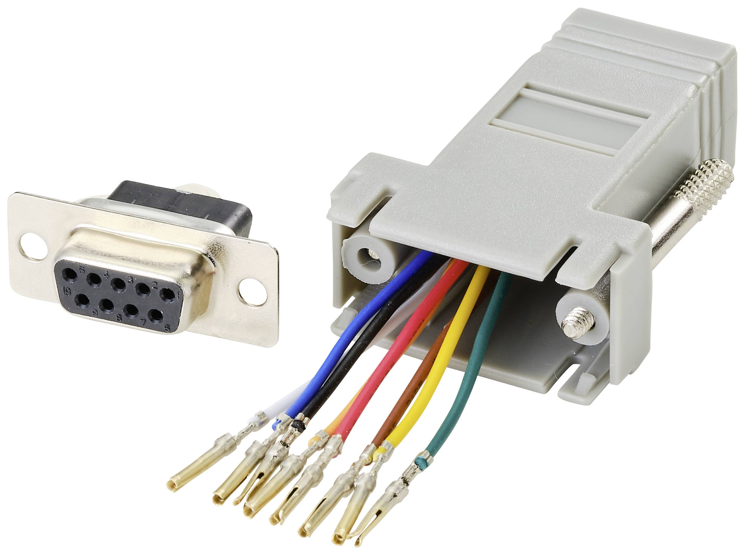 Metalen adapter en grijs behuizing met gekleurde kabels zichtbaar. Verbindt elektronische componenten via standaardaansluitingen.