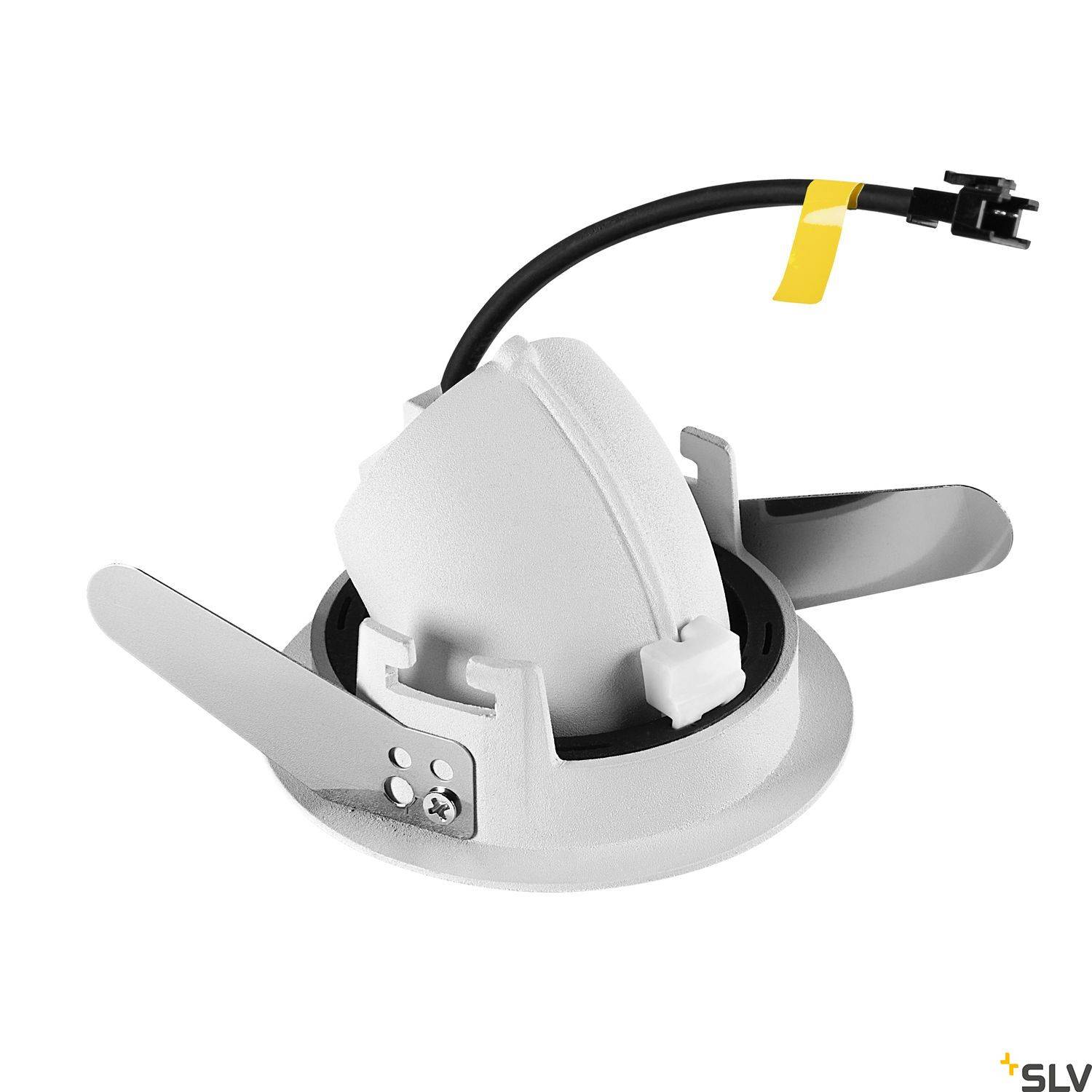Een witte, draaibare LED-schijnwerper met kabelaansluiting, geschikt voor plafondinstallatie, van het merk SLV.