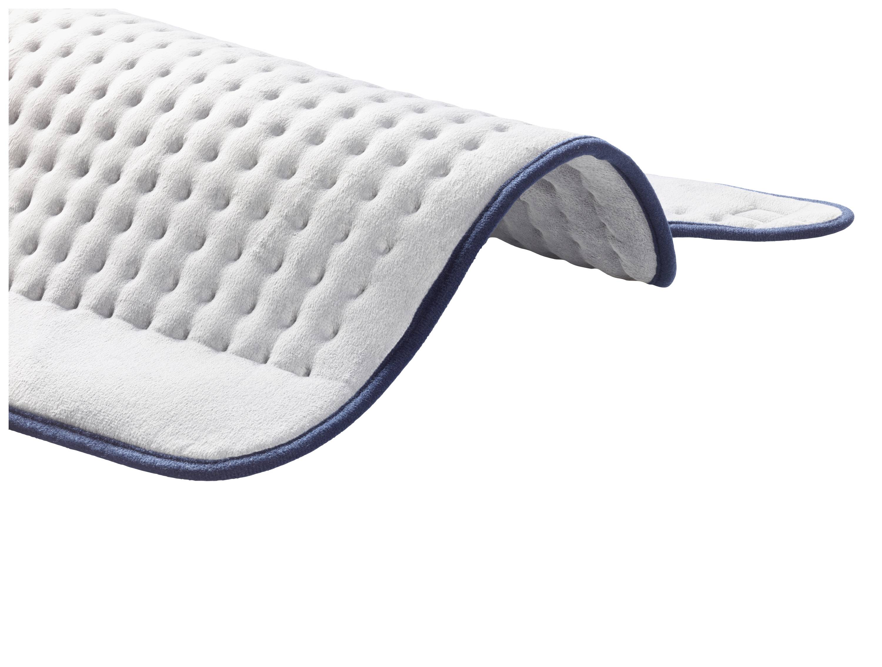 Een grijs, genobbeld kussen met een blauwe rand, dat gedeeltelijk is gevouwen. Hoofdzakelijk bedoeld voor comfort of verlichting.