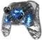 Een transparante gamingcontroller met blauwe LED-verlichting, ontworpen voor de Nintendo Switch, toont bedieningselementen en knoppen.