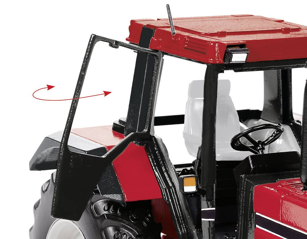 Een rode tractor met een geopende cabine, waarbij de schuifdeur naar buiten zwaait.