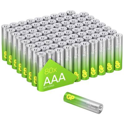 Grote verzameling GP AAA-batterijen, 80 stuks, in een dichte groep. Eén enkele batterij wordt apart in de voorgrond getoond.