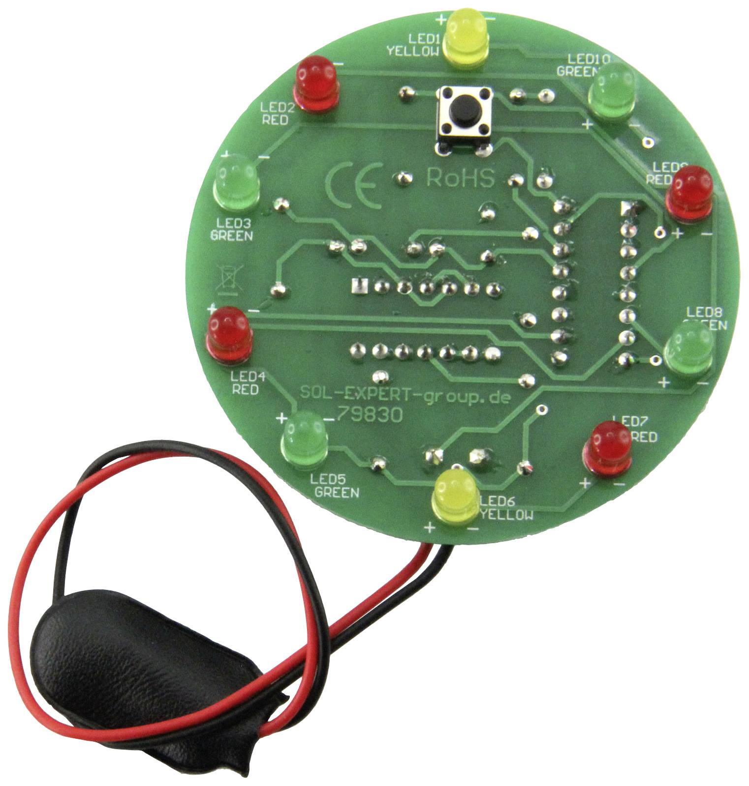 'Groene, rode en gele LED's op een ronde printplaat met een zwarte batterijbehuizing en kabels. Gemarkeerd met CE- en RoHS-tekens.'