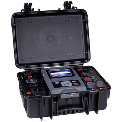Een open koffer met een draagbaar elektrisch meetapparaat dat een digitaal display en bedieningselementen toont. Geschikt voor metingen in het veld.
