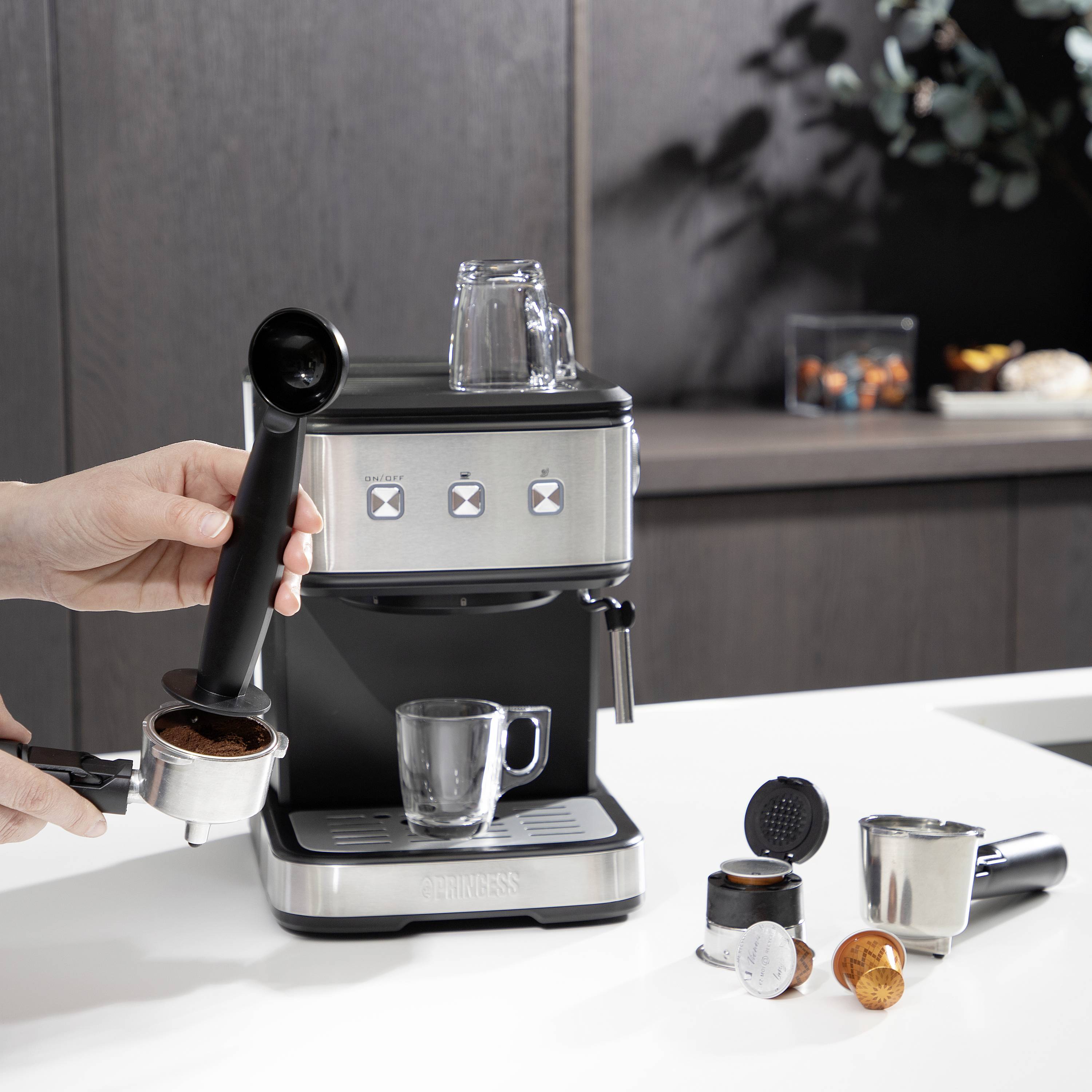 Princess 249413 Espressomachine met filterhouder RVS, Zwart 850 W-8