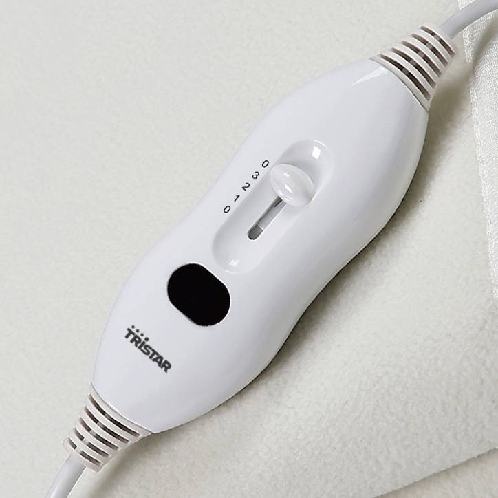 Een witte schakelaar met een schuifknop, gemarkeerd met 'ON' en 'OFF', is bevestigd aan een elektrische kabel.