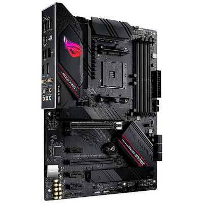Een zwart computermotherboard met meerdere aansluitingen, sleuven en een opvallend rood logo.