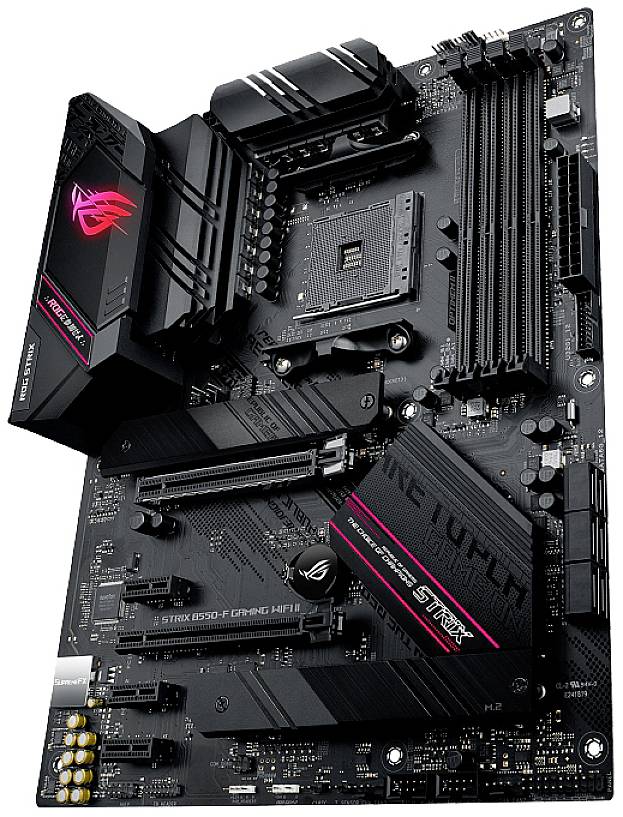 Een zwart computermotherboard met meerdere uitbreidingssleuven en aansluitingen, waaronder RAM-sleuven en een CPU-socket, met RGB-verlichting.