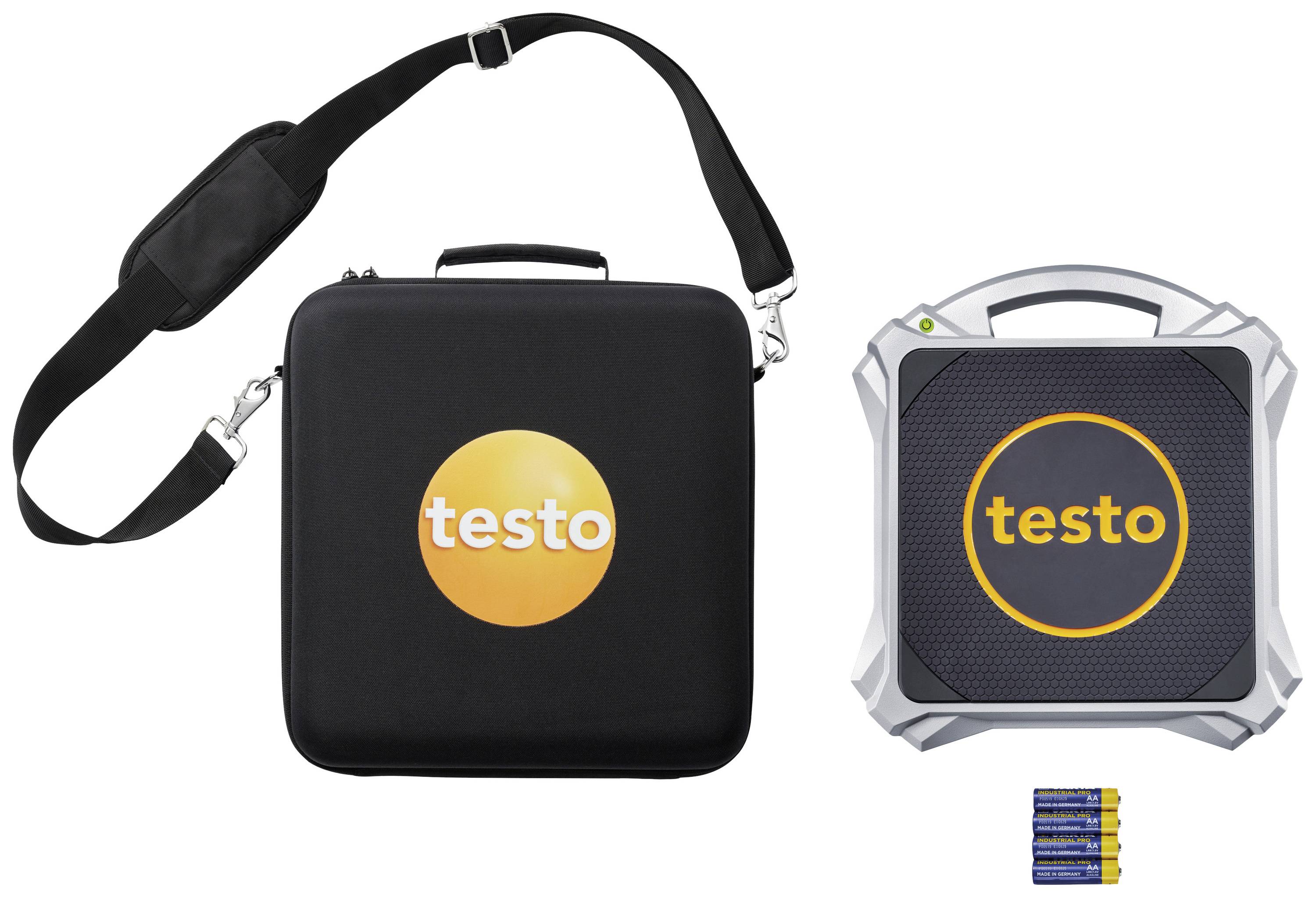 Draagtas met 'testo'-logo, naast een vierkaat meetapparaat met hetzelfde logo en een set batterijen.