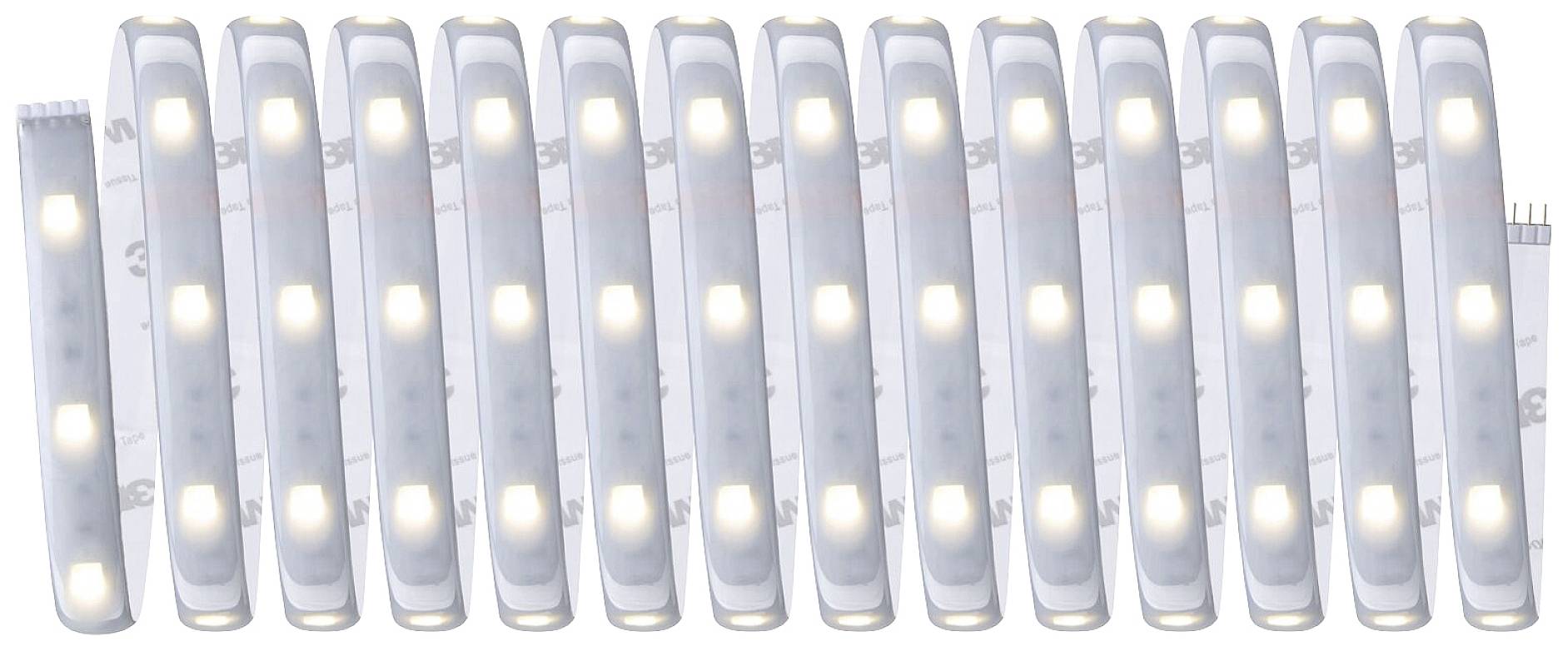 Een reeks verlichte LED-strips op gelijkmatige afstanden die een zachte witte verlichting verspreiden.