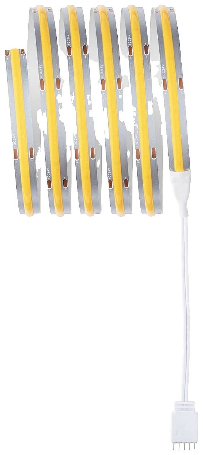 Een opgerolde LED-lichtstrip met een zilveren achtergrond en geel licht, verbonden door een witte stekker.