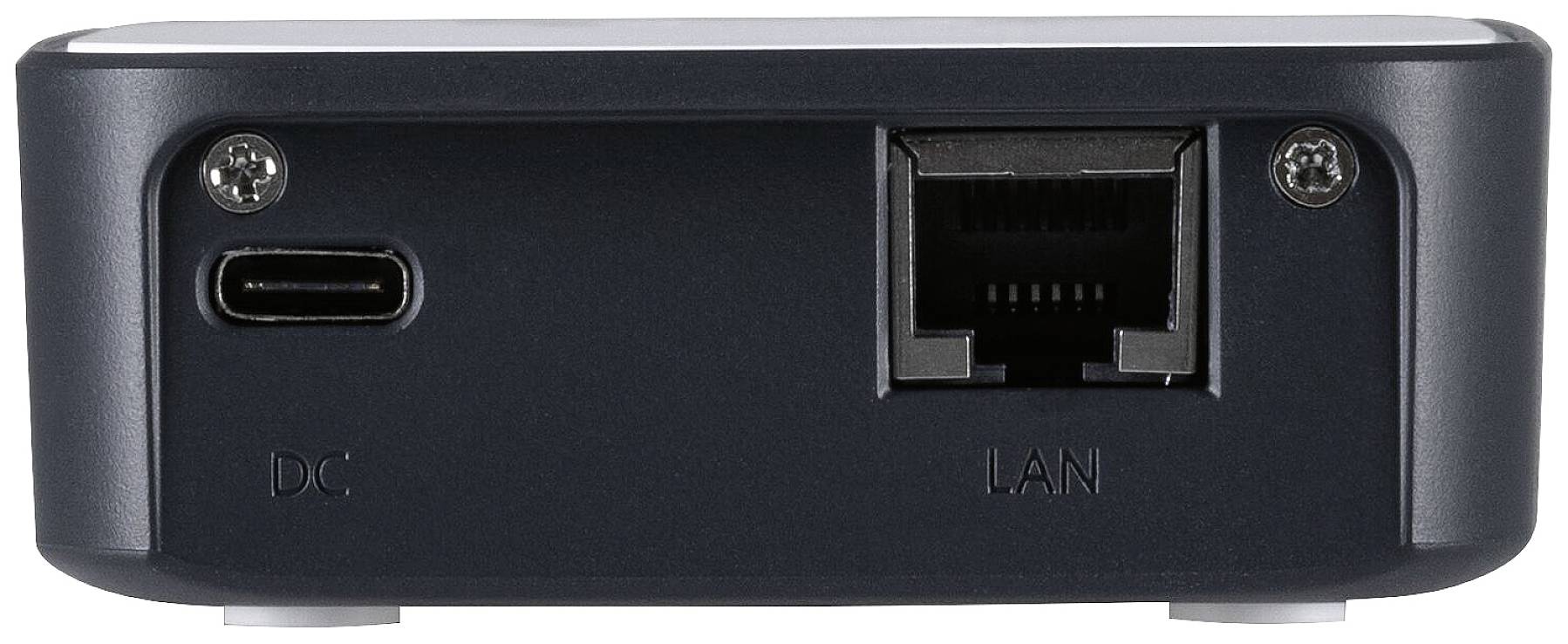 Achterkant van een apparaat met USB-C- en LAN-aansluiting, evenals twee schroeven in de hoeken. De tekst 'DC' en 'LAN' zijn zichtbaar.