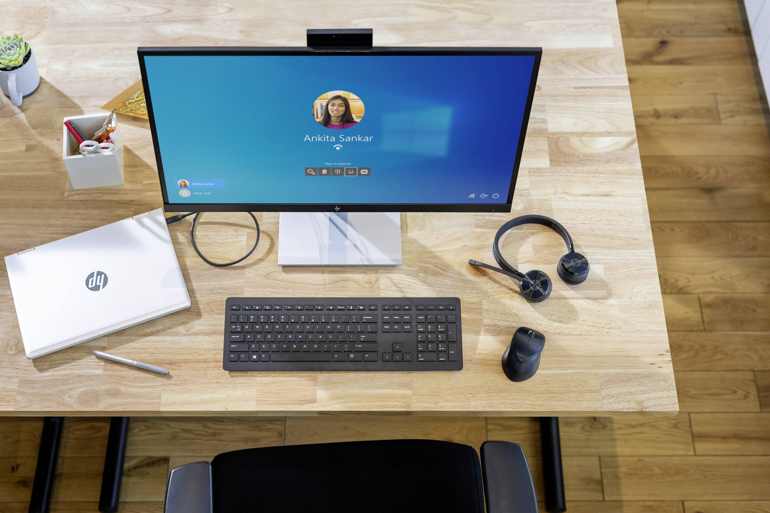 HP E27d G4 QHD geavanceerde dockingmonitor-7
