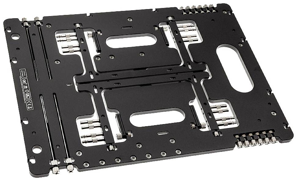 Zwarte, rechthoekige metalen behuizing met meerdere sleuven en bevestigingspunten, waarschijnlijk bedoeld voor de montage van elektronische componenten.