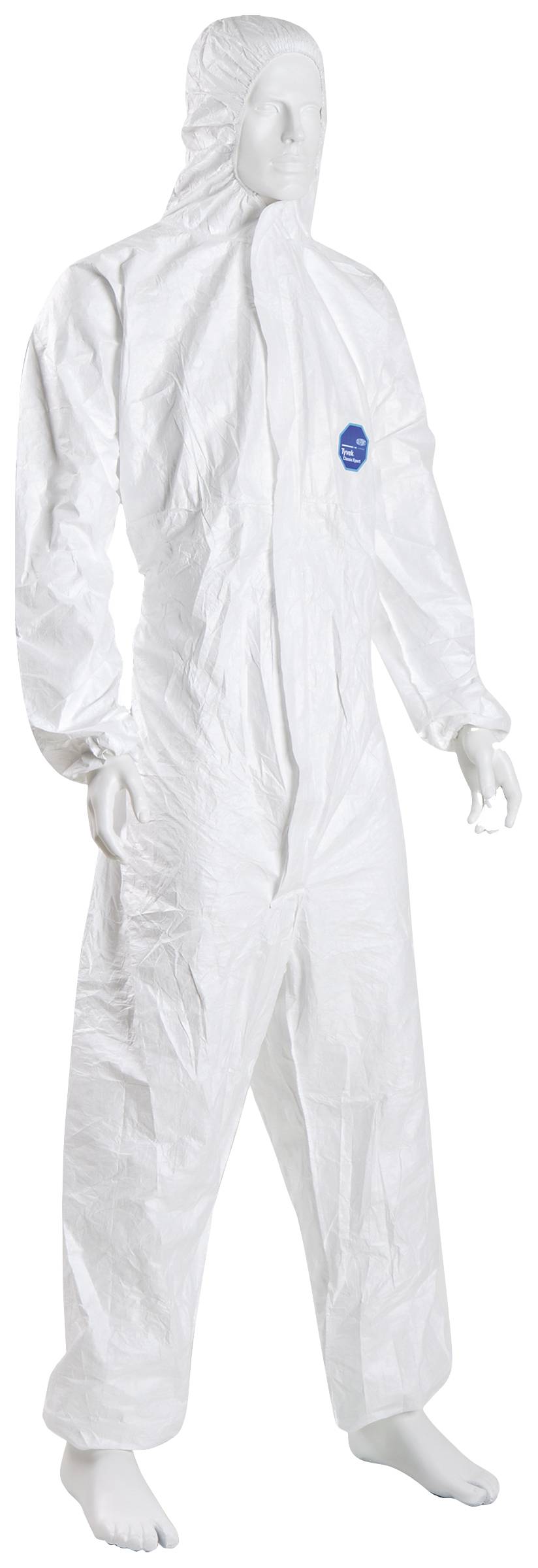 Een witte, volledige beschermende werkuitrusting met capuchon, handschoenen en beschermende voetbedekking, gedragen door een etalagepop.