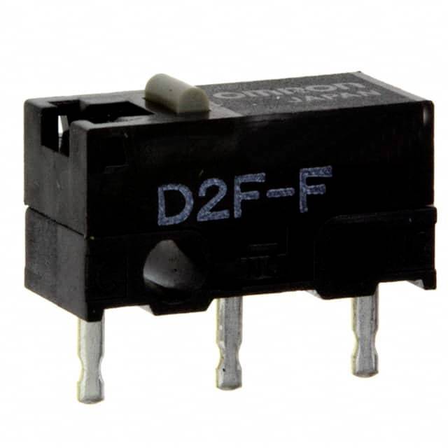 Een zwarte microswitch met drie metalen aansluitingen. Opschrift: 'D2F-F'.