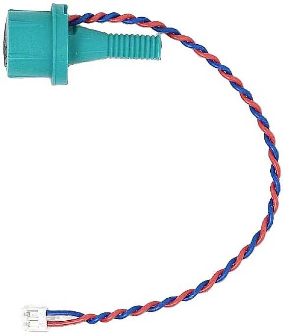 'Een groen-blauw-rood kabel met aansluitingen aan beide uiteinden, dat mogelijk wordt gebruikt voor elektrische verbindingen of apparaatbedrading.'