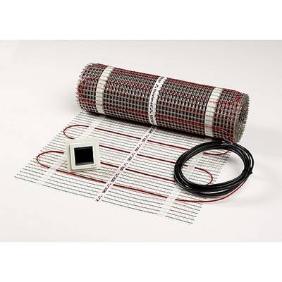 Vloerverwarmingsset met verwarmingsmat, thermostaat en kabel op witte achtergrond.