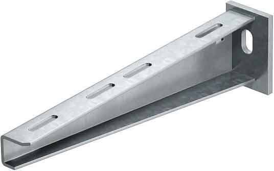 Een lange, schuine metalen ligger met rechthoekige uitsparing langs zijn bovenkant. Ondersteuningsstructuur of beugel.