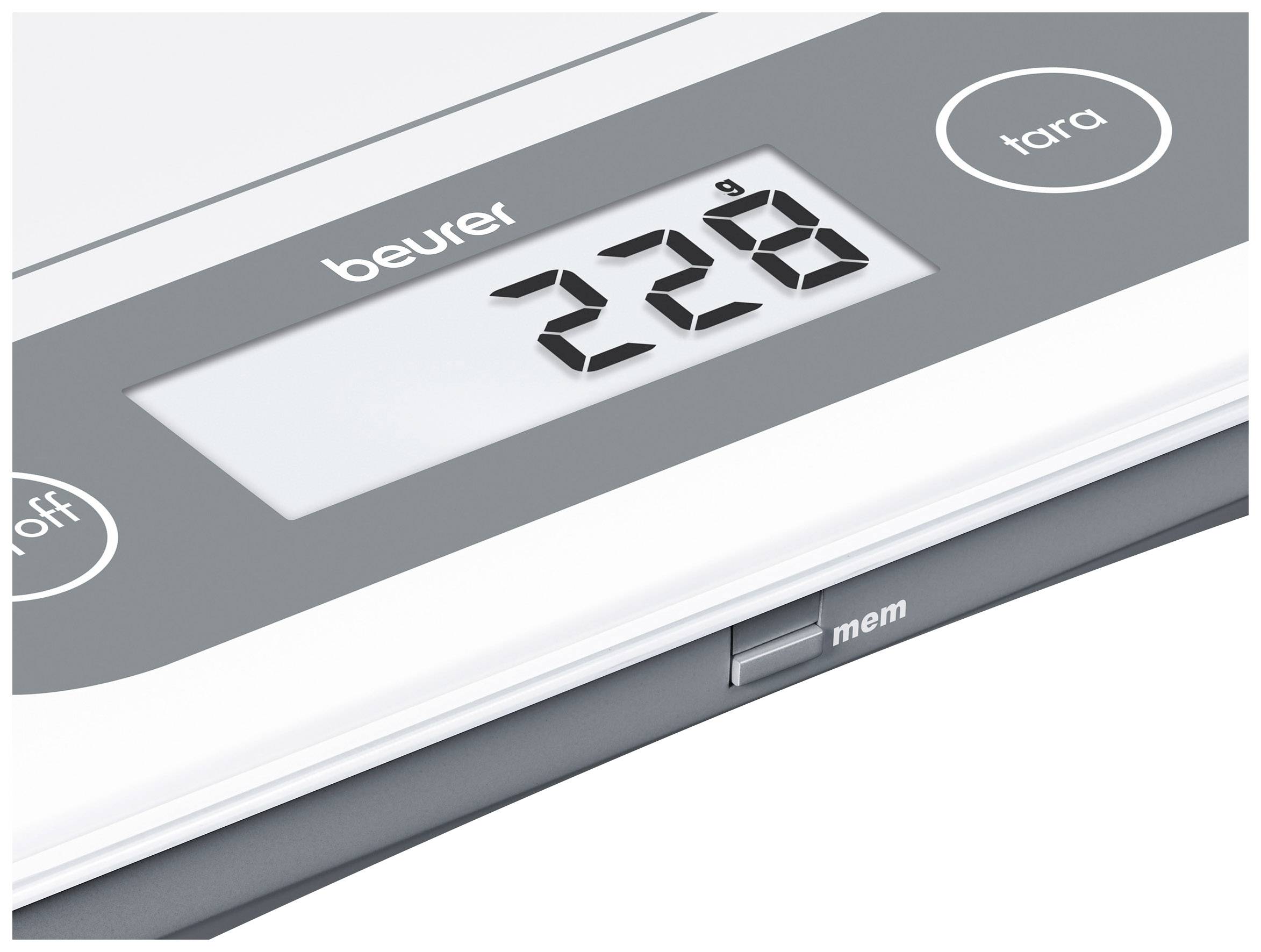 Digitale keukenweegschaal toont 228 gram. Links en rechts knoppen voor aan/uit en tarrafunctie.