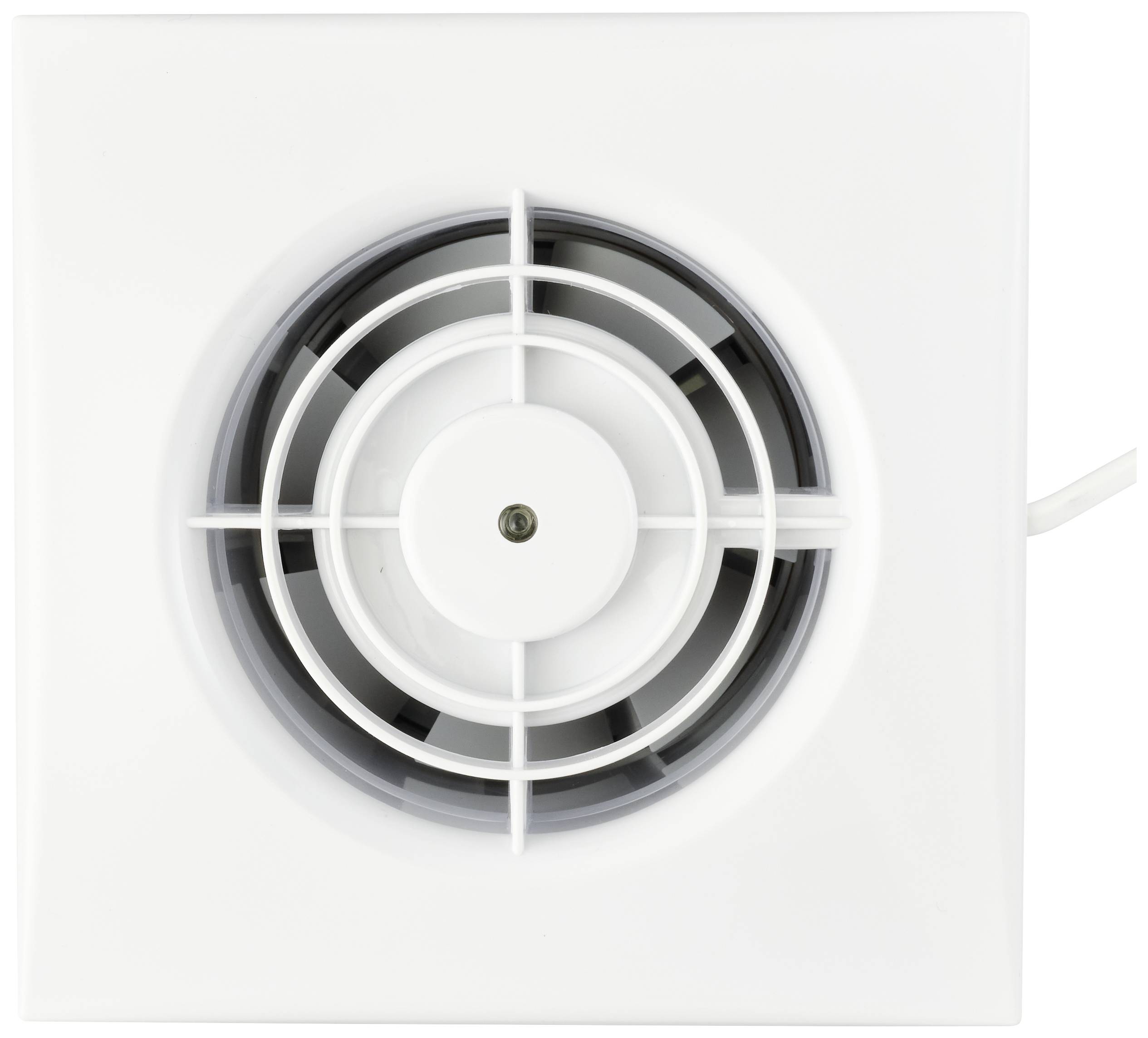 Een vierkante witte ventilator met zichtbare ventilatiesleuven in het midden, geschikt voor wandmontage of plafondmontage.