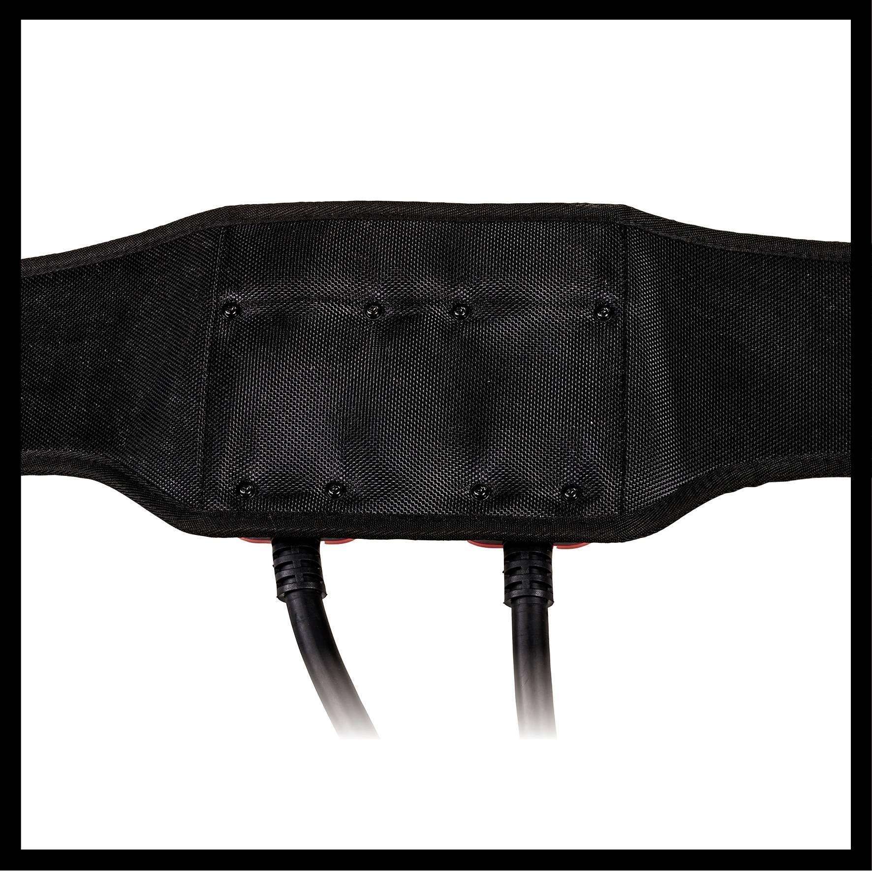 Een zwarte riem met kabelaansluitingen. Mogelijk een technisch accessoire of apparaat ter ondersteuning of therapie.