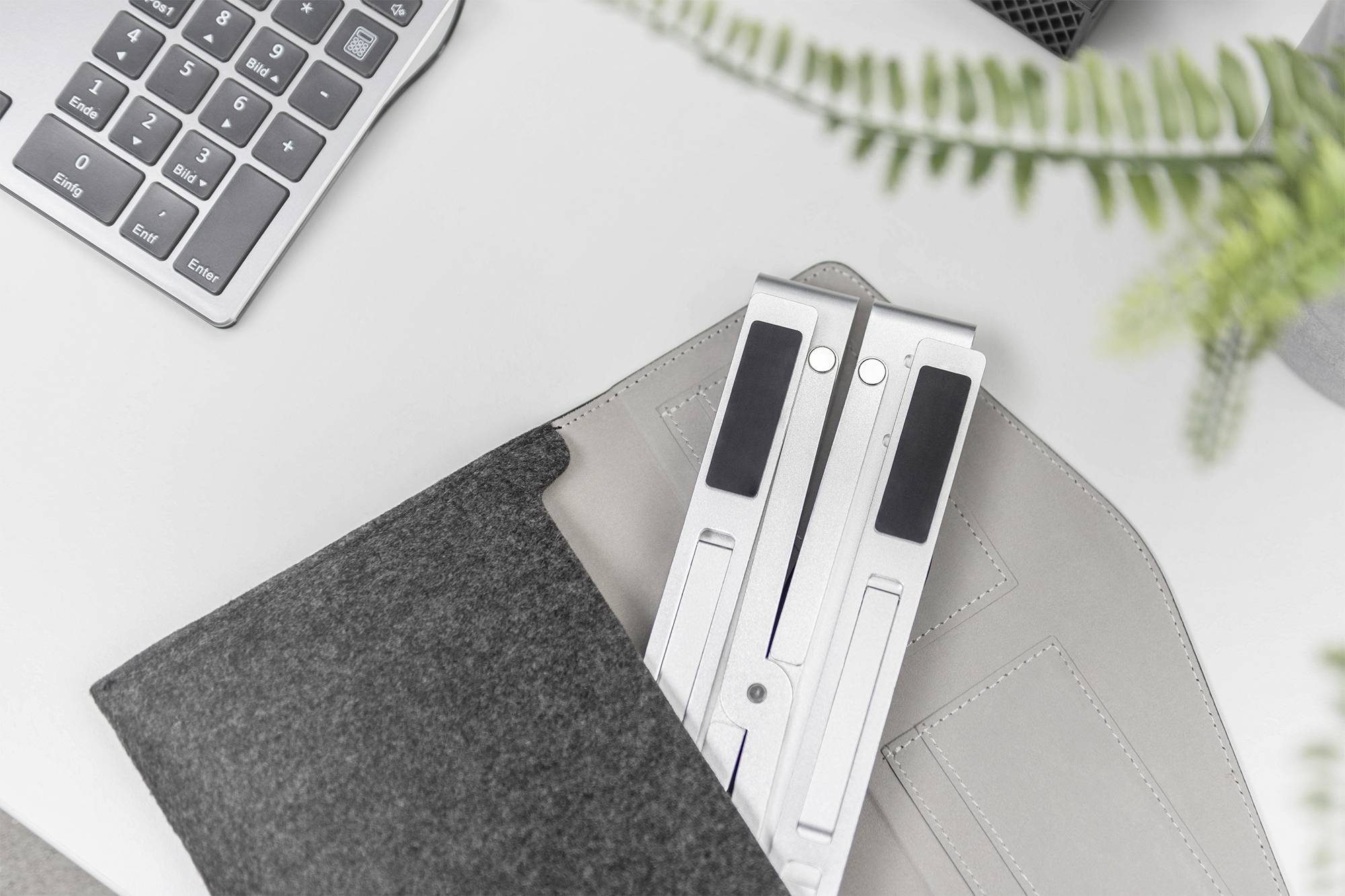 DIGITUS Notebook Riser DA-90424-9