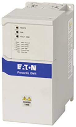 Elektrisch apparaat met meerdere lampjes en een etiket 'EATON PowerXL DM1'. Wordt gebruikt voor de besturing en bewaking van elektrische stromen.