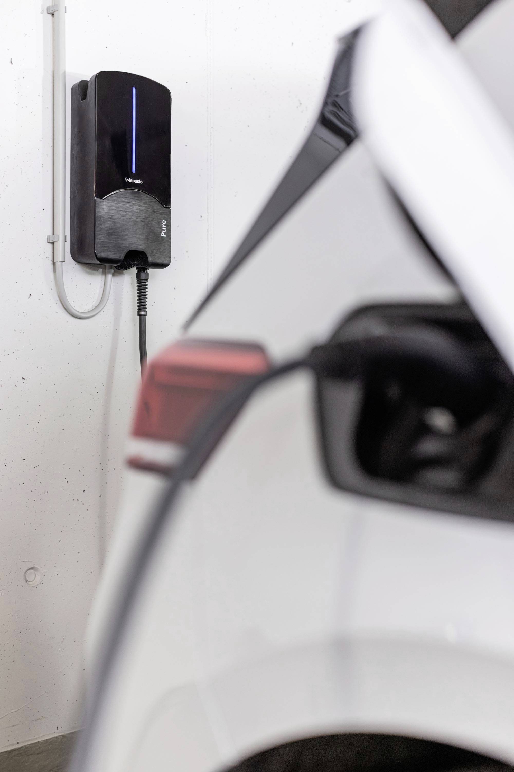 Webasto Pure II laadpaal type 2 32A (7,4/22kW) met 4,5 meter kabel (5110494A)-3