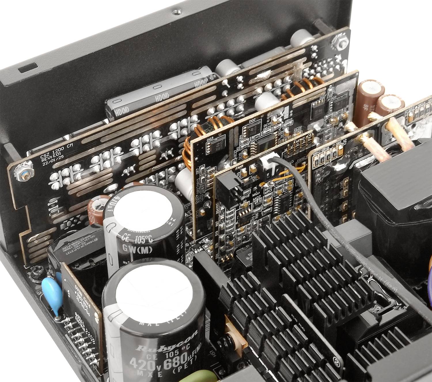 Thermaltake Toughpower GF3 1200W 80+ Gold for new Gen GPU-14