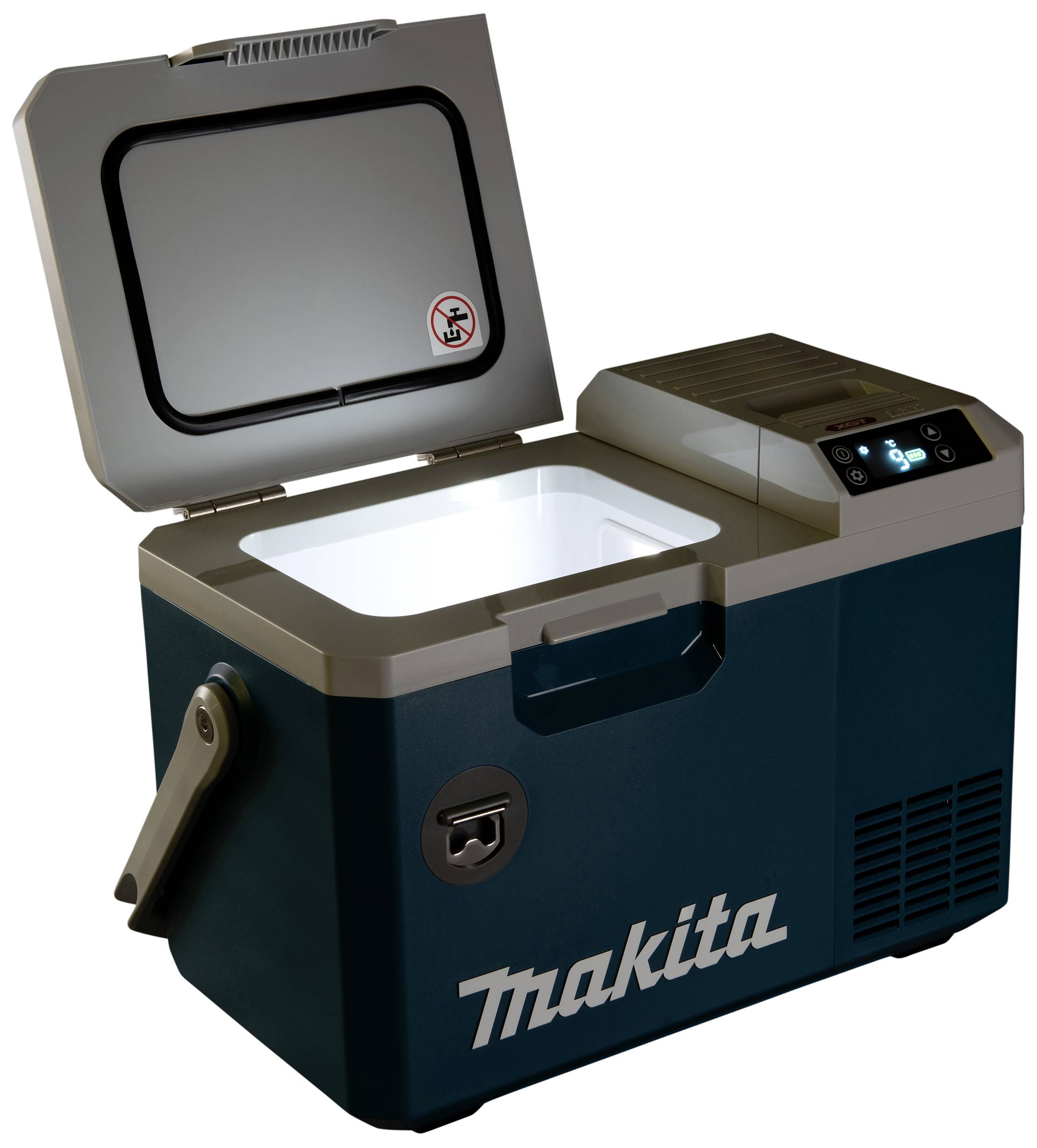 Geopende draagbare koelbox met verlichte indicator aan de zijkant waarop de merknaam 'Makita' staat. Hij staat op een eenvoudige achtergrond.