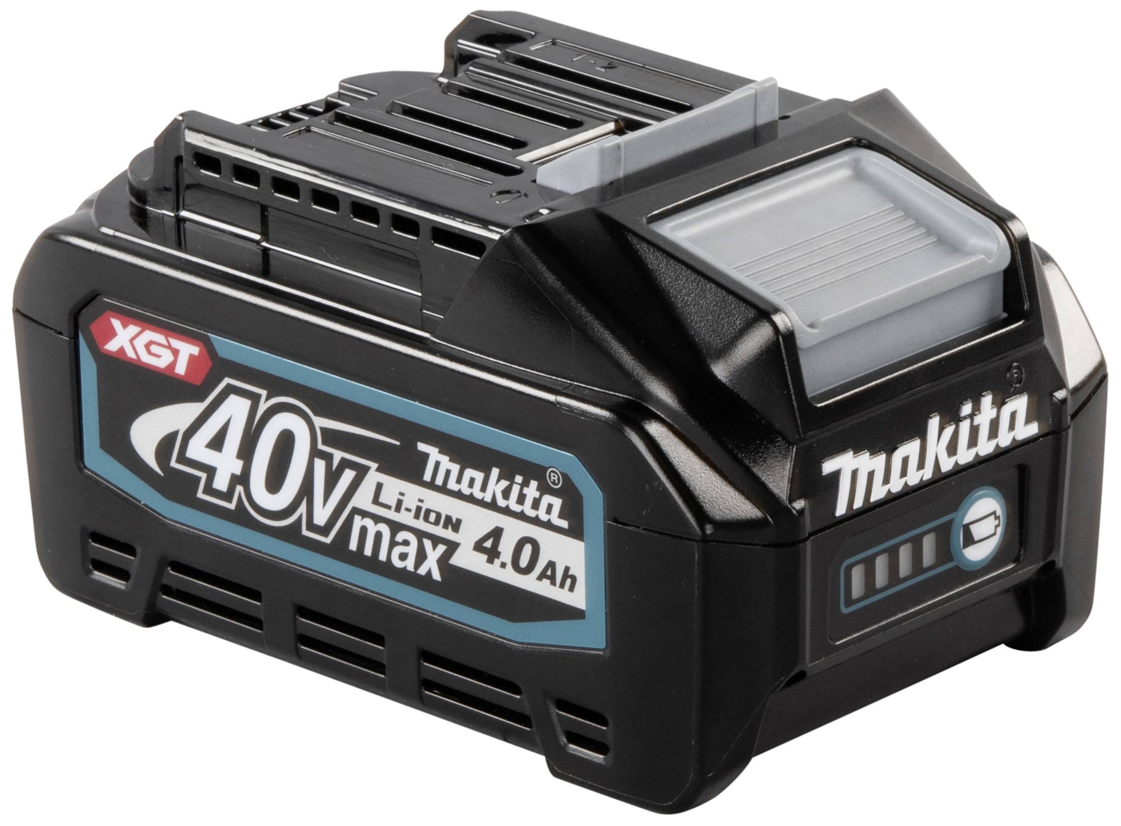 'Makita 40V max 4.0 Ah Li-Ion Accu' in het zwart met XGT-logo, zijlabels tonen technische specificaties en logo.