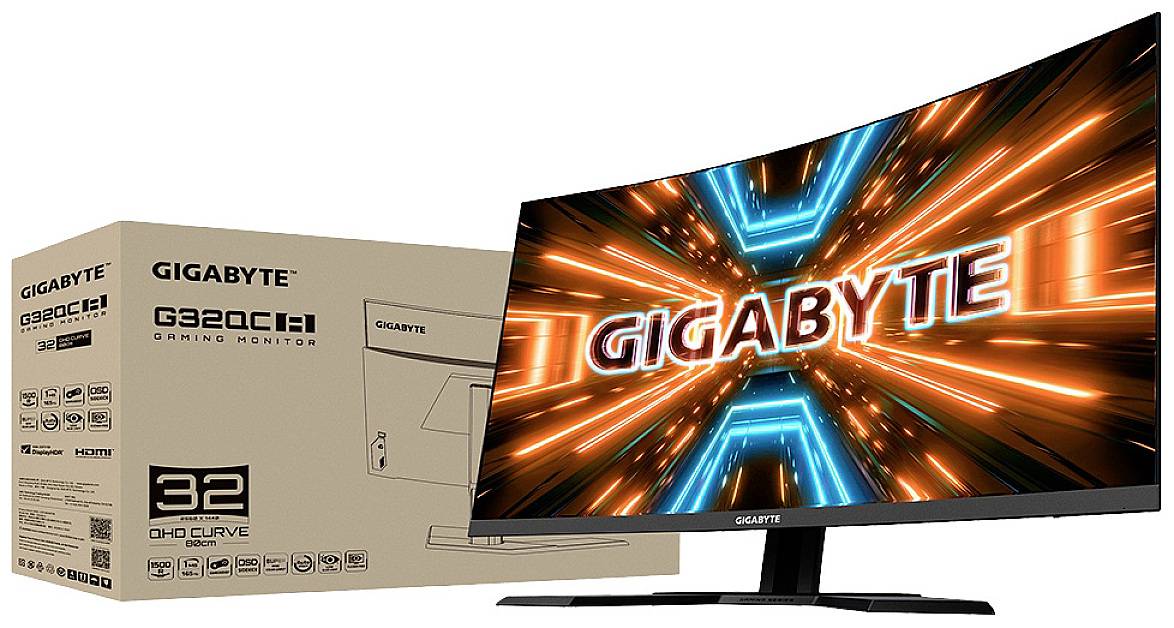 Een gebogen 32-inch gaming-monitor van Gigabyte met levendige grafische effecten en een doos op de achtergrond naast de monitor.
