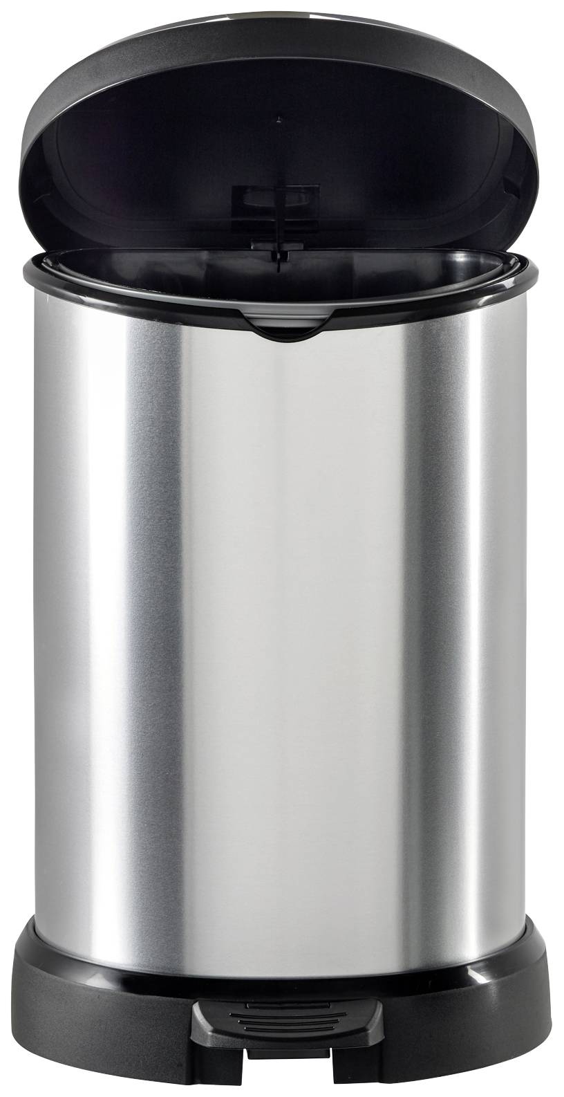 Een open, zilveren vuilnisemmer met een zwarte deksel in een moderne keukenomgeving.